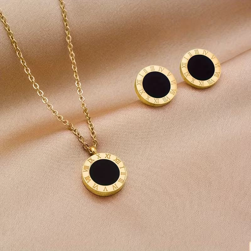 Roman Noir Circle Set