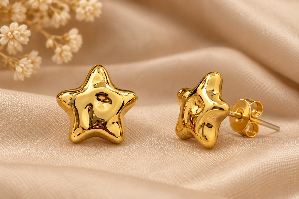 Star twinkle stud