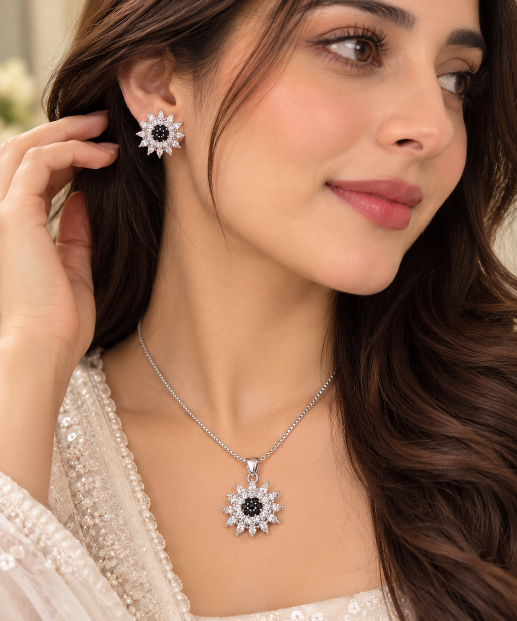 Midnight Bloom Silver Set