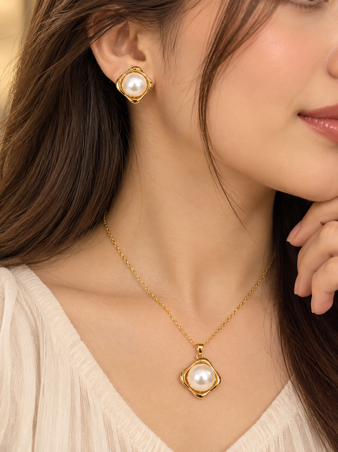 Pearl Edge Square Set
